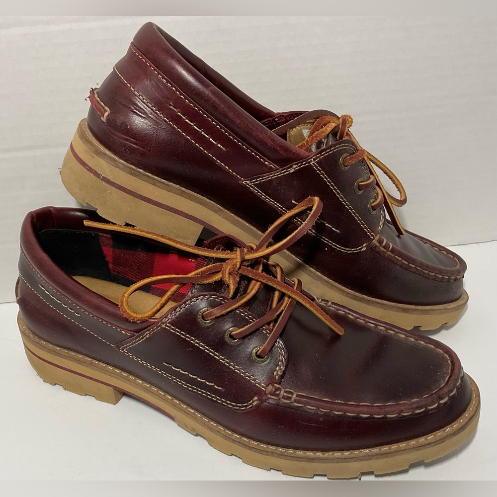SPERRY WOMEN’S CORDOVAN LEATHER LUG BOAT SHOES SIZE 9